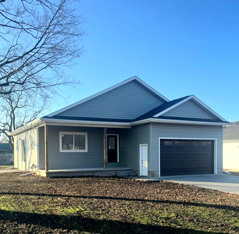 333 13th St, Pawnee City, NE